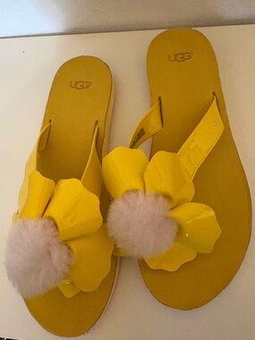 UGG Yellow Floral Pom Slide Sandals